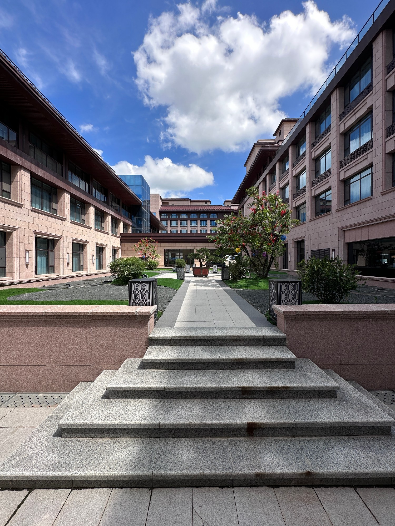 10-建筑细节-庭院(1).JPG