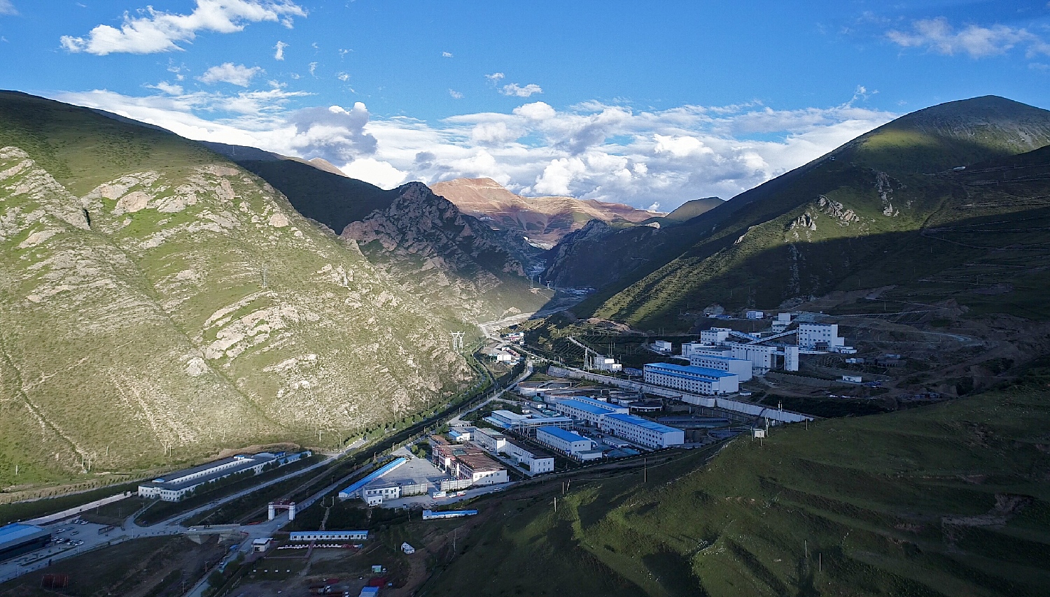 甲玛选矿厂(1).JPG
