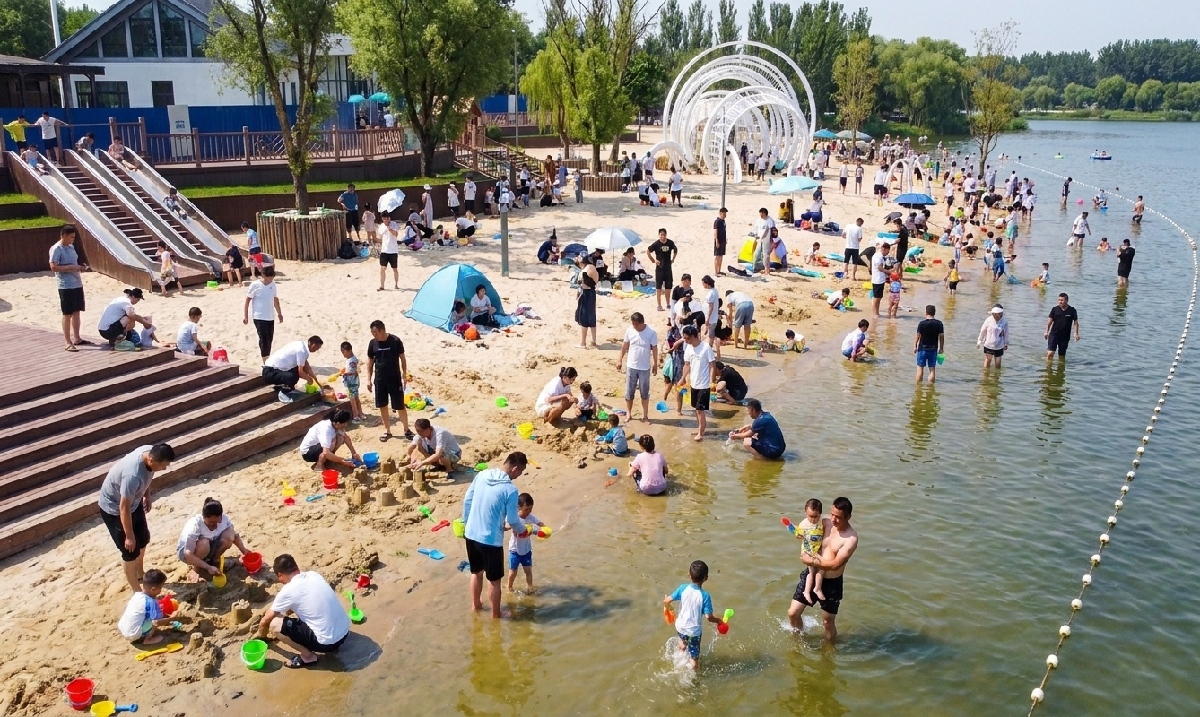 1784100004985997.jpg 008-沙滩03.jpg